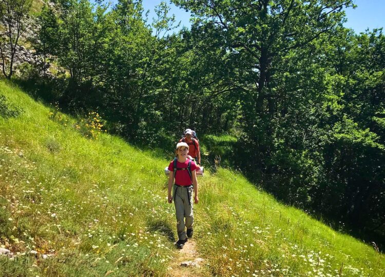 Woodland Trail Walks is the Pool at Pian di Cascina _ UmbriaWithkids.net