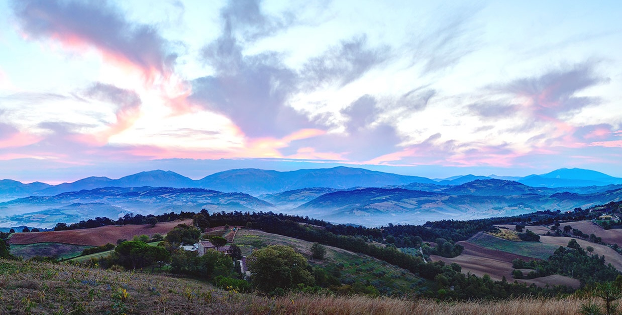 Umbria With Kids - Children in splashpool